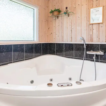 6 Person In Hjorring-by Traum Casa vacanze Lønstrup