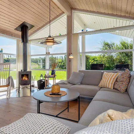 6 Person In Hjorring-by Traum *